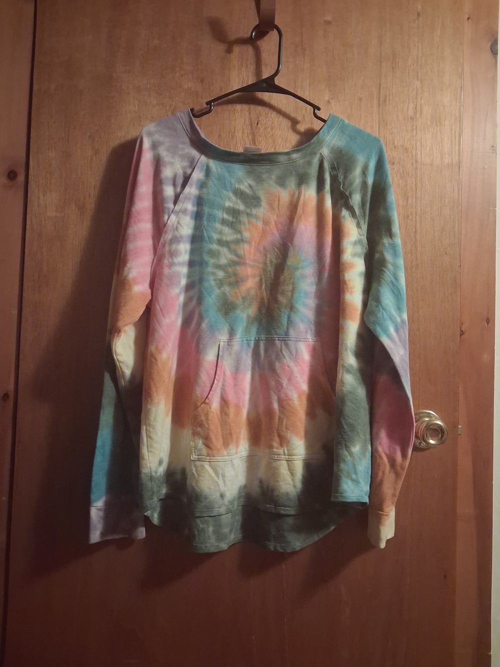 No Boundaries Pastel Tie-Dye Crewneck Sweatshirt With Pockets